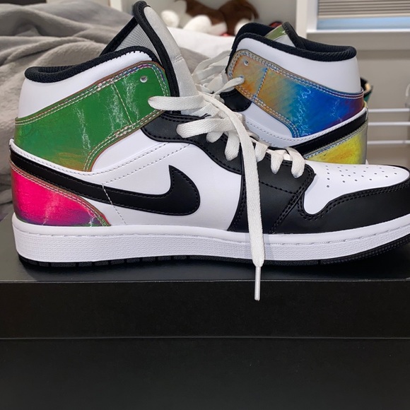 Jordan 1 Special Edition - Picture 1 of 6